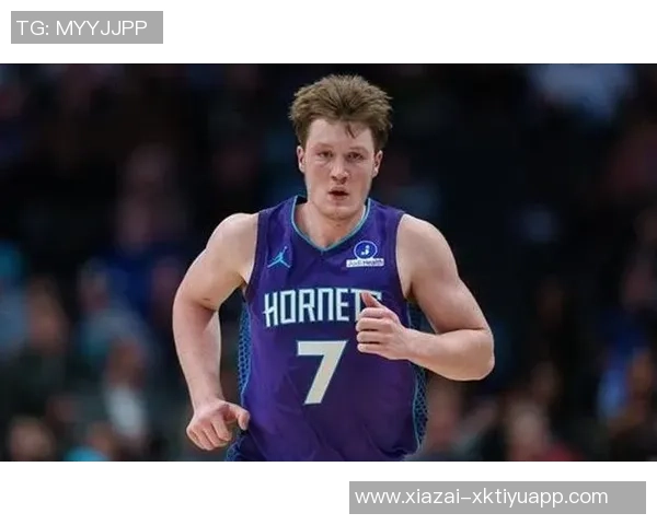 考辛斯盛赞新秀克尼佩尔或将超越库里投篮纪录成就